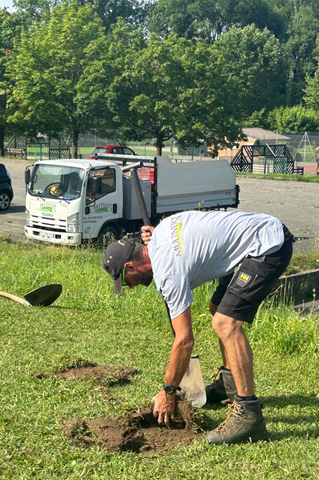 Florian Journet jardinier du vivant plantation énergétique pour 70 ans club de foot